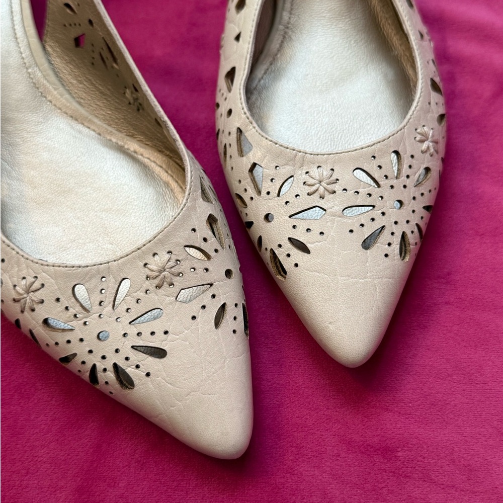 Cream Floral Kitten Heels